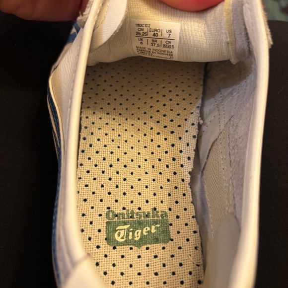 Authentic Onitsuka Tiger by ASICS Mexico 66 - Picture 4 of 6